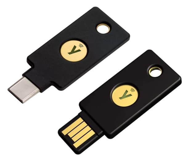 Klucz sprzętowy Yubico YubiKey 5C NFC + Security Key NFC by Yubico (czarny)